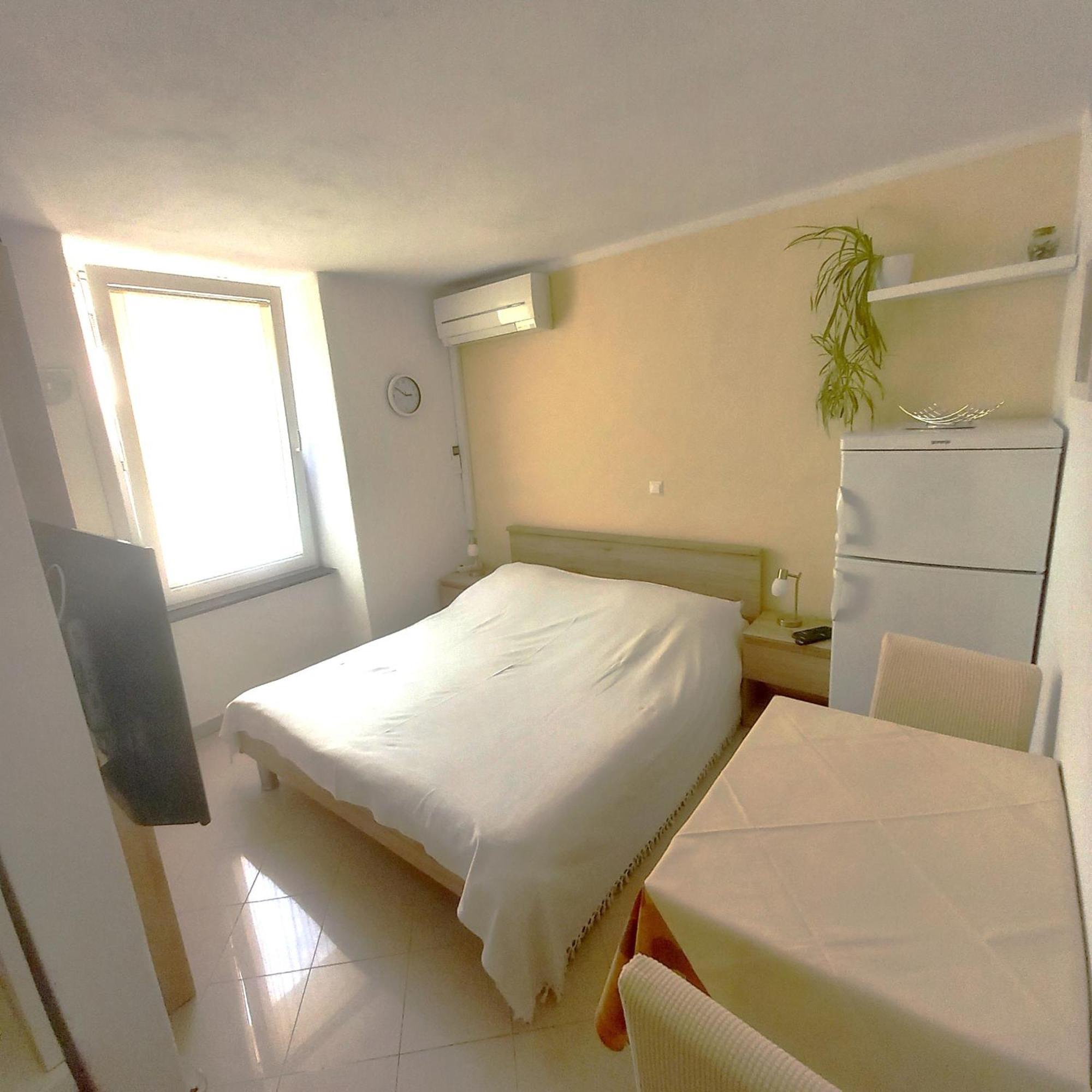 Apartment & Studio Elizabet バスカ 部屋 写真